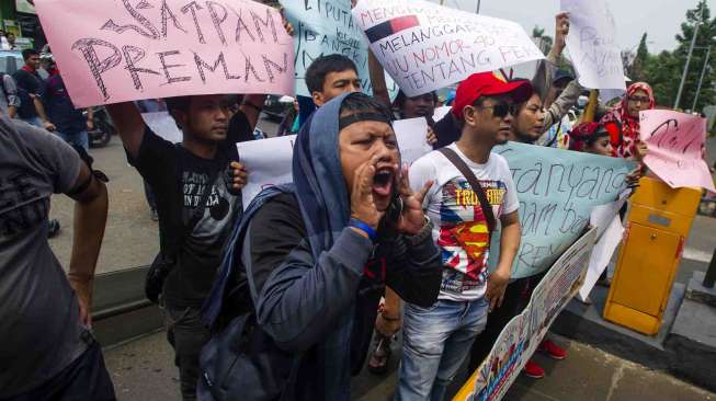  Menuntut pihak TangCity untuk bertanggung jawab terkait penganiayaan terhadap seorang wartawan.