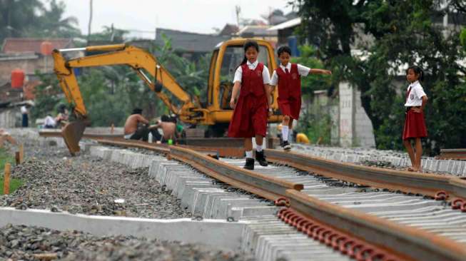 Rel Ganda Sukabumi - Bogor Bisa Urai Kepadatan Jalur Darat