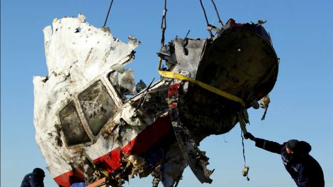 Puing Pesawat MAS MH17 Akan Dirakit Kembali