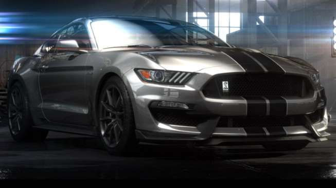 Unit Perdana Shelby GT350 2015 Dilelang untuk Amal