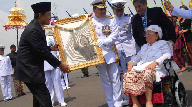 Kapal jenis MRLF yakni KRI Bung Tomo (TOM)-357 dan KRI Usman Harun (USH)-359 merupakan buatan BAE System Maritime Naval Ship Inggris.