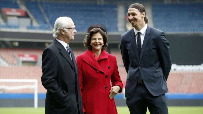 Ibrahimovic Jadi Pemandu Raja Swedia di Parc des Princes