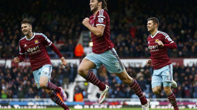 Tumbangkan Swansea, The Hammers Beranjak ke Empat Besar