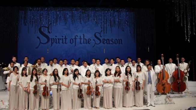 Konser Spirit of The Season digelar Sabtu (6/12/2014) di Ciputra Theatre at Ciputra Artpreneur.