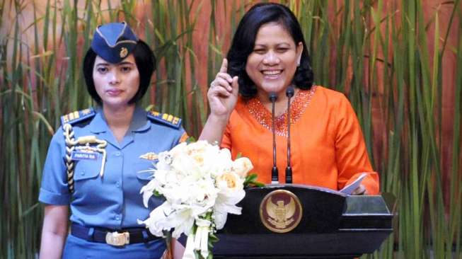 Ibu Negara Iriana Joko Widodo membuka Seminar Nasional Dharma Wanita Persatuan di Gedung Manggala Wanabakti Jakarta, Selasa (9/12).