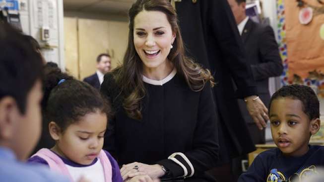 Harga Baju Kate Middleton Hanya Rp1,1 Juta