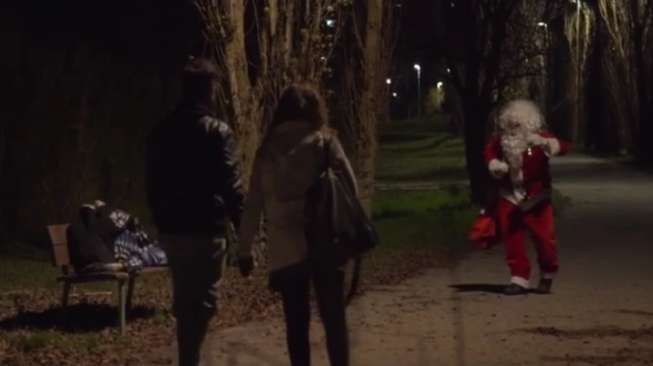 VIDEO: Hati-hati, Ada Sinterklas Pembunuh di Natal Tahun Ini