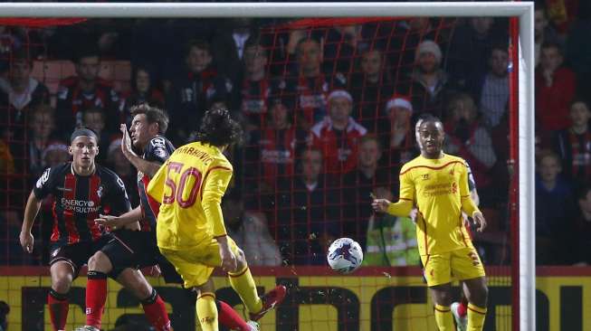 Liverpool Kolektor Trofi Terbanyak, Sheffield 'Kuda Hitam'