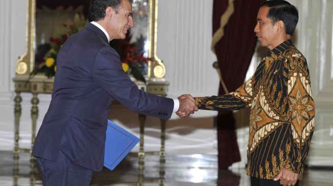 Jokowi Terima Dubes