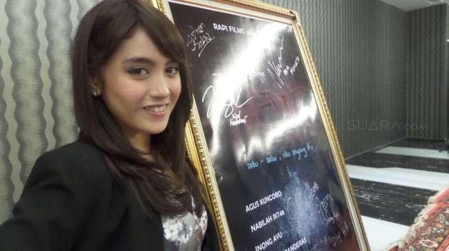 Nabilah JKT 48 Main Film Horor "Wewe"