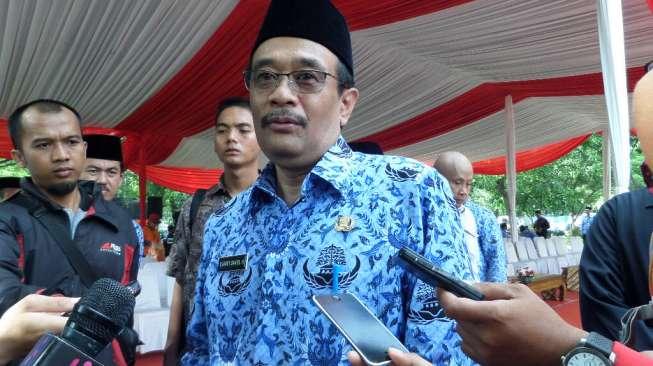 Blusukan ke Gereja Santa Theresia, Djarot Sumbang Uang