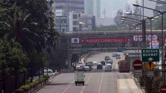 Lalu Lintas Ibu Kota Jakarta Mulai Lengang