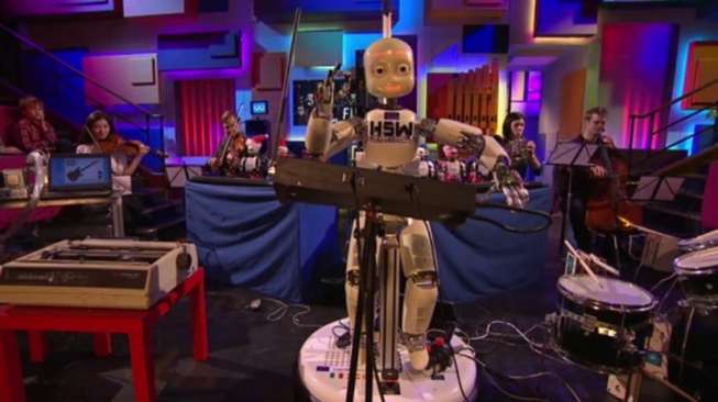 VIDEO: Wow, Pemain Musik di Orkesta ini Robot
