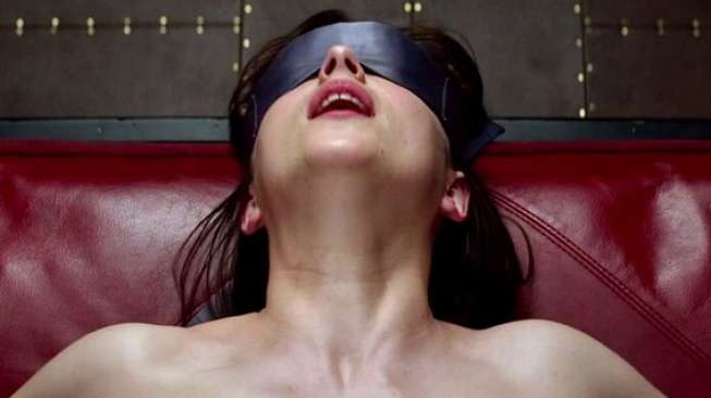 4 Manfaat Kesehatan Bercinta ala "Fifty Shades Darker"