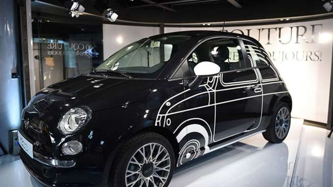 Fiat 500 Edisi Ron Arad Dijual 19 Ribu Euro