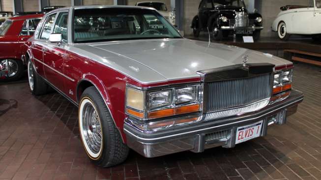 Mobil Cadillac Seville Milik Elvis Presley Dipamerkan