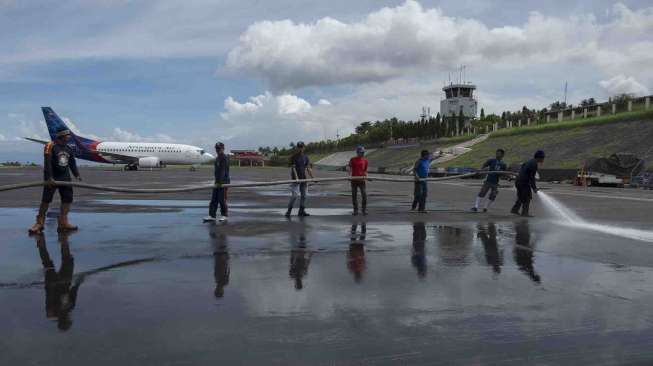 Bandara Sultan Babullah Ditutup