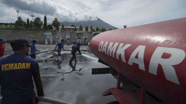 Bandara Sultan Babullah Ditutup