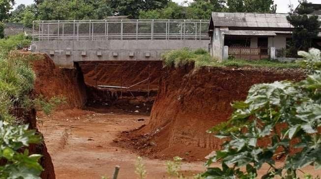 Proyek Tol Cijago Mangkrak