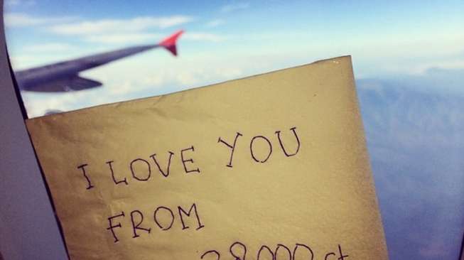 Ini Pesan Cinta dari Pramugari AirAsia QZ8501