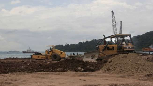 Kemenhub Tambah Rute Tol Laut Makassar-Biak