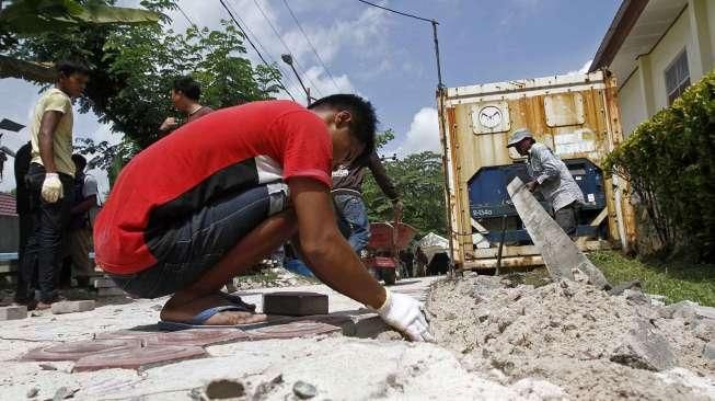 Pemda Kotawaringin Barat menyediakan lemari pendingin (cold storage) berukuran besar, ruang identifikasi, serta jumlah peti untuk menampung jenazah korban pesawat Air Asia QZ8501. [suara.com/Kurniawan Mas'ud]