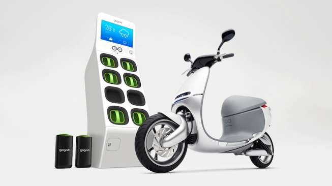Gogoro Smartscooter dan baterai sepeda motor listrik, perusahaan ini juga hadir di Indonesia. Sebagai ilustrasi [Engadget/Gogoro]