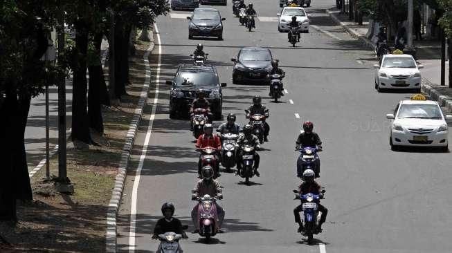 Besok, Motor Masuk Jalan Protokol DKI Ditilang