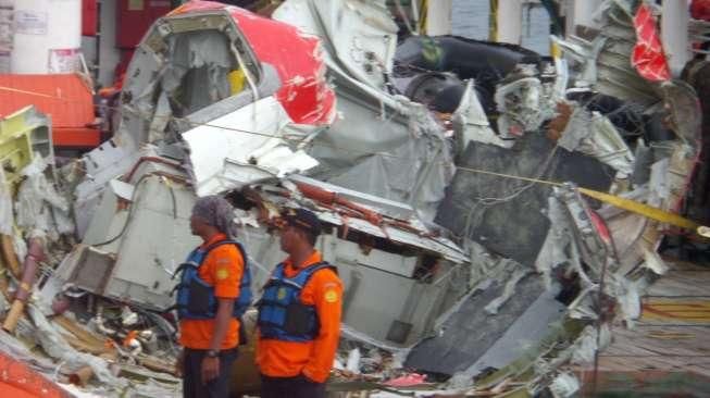 KNKT Ungkap 18 Poin Faktual Kecelakaan AirAsia QZ8501