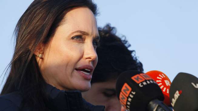 Angelina Jolie Temui Korban ISIS di Irak