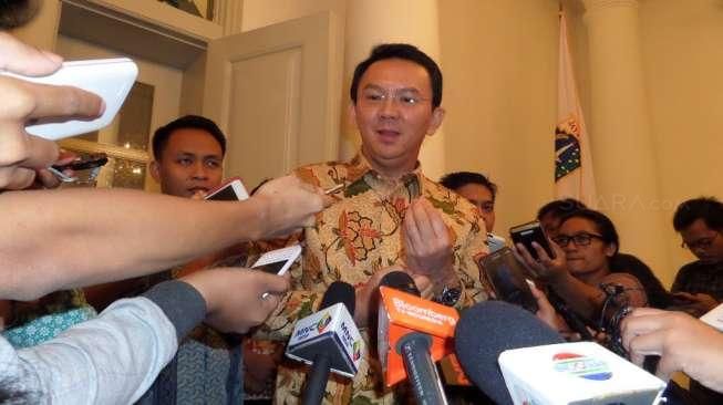 Ahok: "E-Ticketing" TransJakarta Belum Sempurna