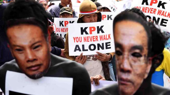 Meminta kepada semua lembaga negara untuk berprinsip seperti Bhineka Tunggal Ika.