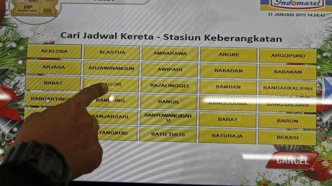 Tiket KA Meningkat 100 Persen