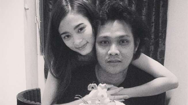 Inara "Bexxa" Hamil, Virgoun "Last Child" Ngidam ke Warteg