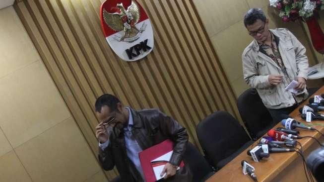 Samad Klarifikasi Foto