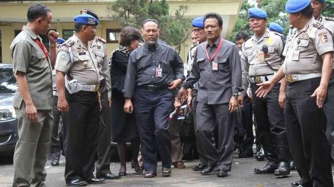 Pengacara Bambang Diusir dari Ruang Pemeriksaan Mabes Polri