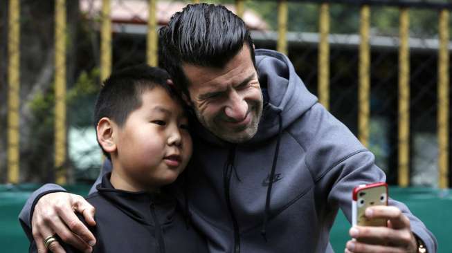 Luis Figo