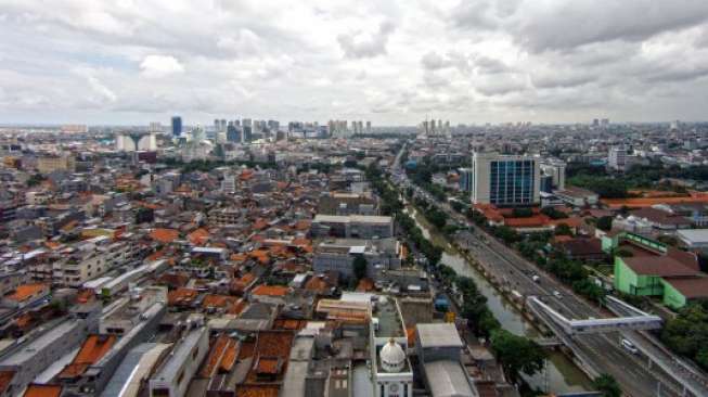 Jakarta Darurat Polusi Udara, Hari Ini Warga Disarankan Pakai Masker