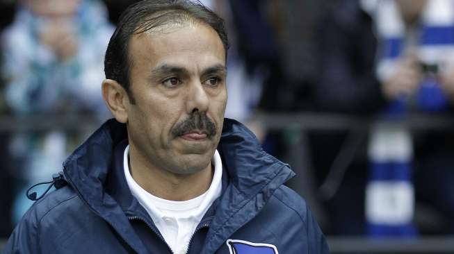 Hertha Berlin Pecat Pelatih Jos Luhukay