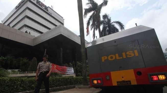 Ratusan Polisi Disiagakan di KPK