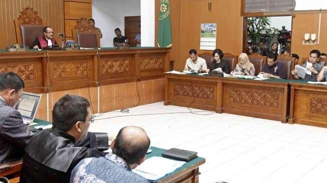 Pengacara BG Curiga Ada Penyidik KPK dari ISIS