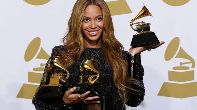 Kalahkan Beyonce, Wikipedia Beck Langsung Diretas