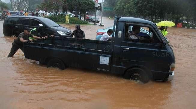 Istana Merdeka Banjir