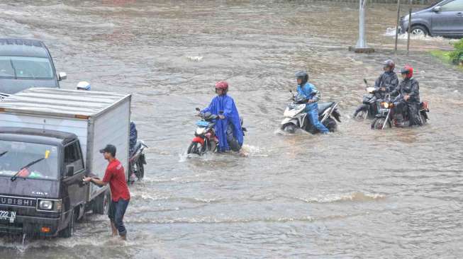 Ini Wilayah di Jakarta yang Masih Tergenang Banjir