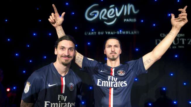 Ibrahimovic Senang Pamerkan "Kembarannya" di Paris