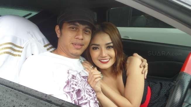 Pacar Siti Badriah Tolak Rayakan Malam Valentine