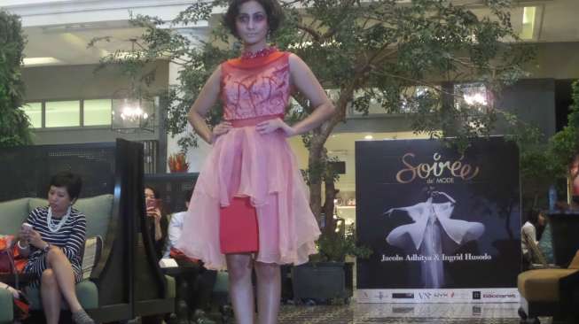 Koleksi Busana untuk Imlek dari Ingrid Husodo