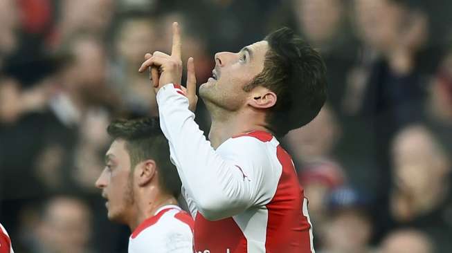 Pemain Arsenal Olivier Giroud rayakan gol ke gawang Middlesbrough (16/2) [Reuters/Dylan Martinez]