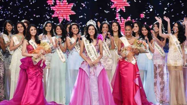 Maria Harfanti Jadi Miss Indonesia 2015