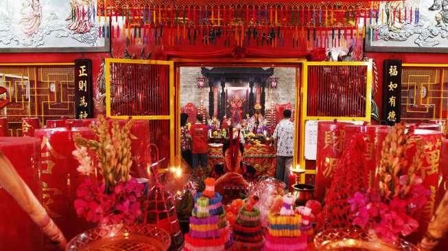 Hari ini seluruh warga Tionghoa merayakan Imlek 2566 atau yang lebih dikenal dengan Tahun Baru Cina.